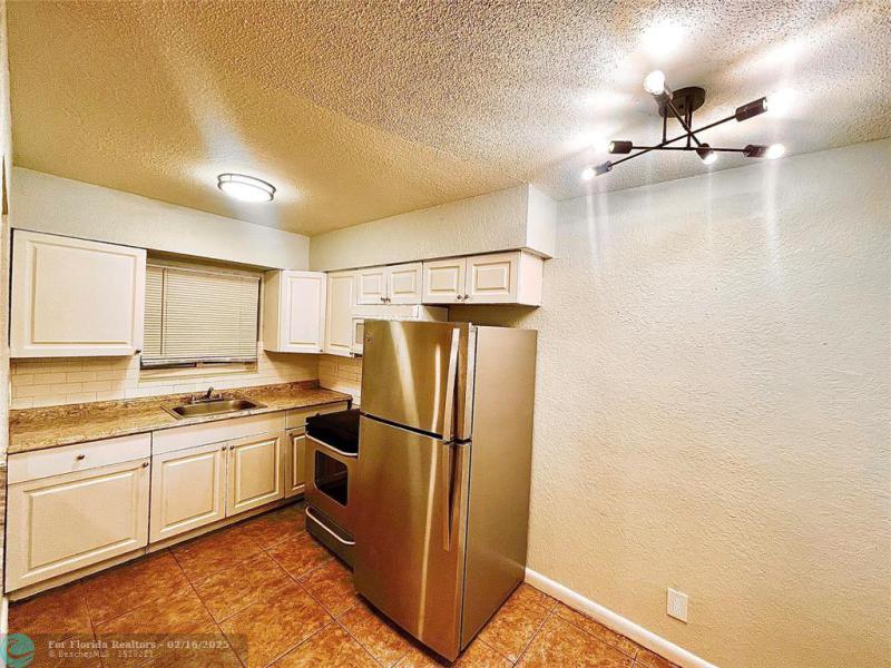 Duplex, Triplex and Fourplex Images