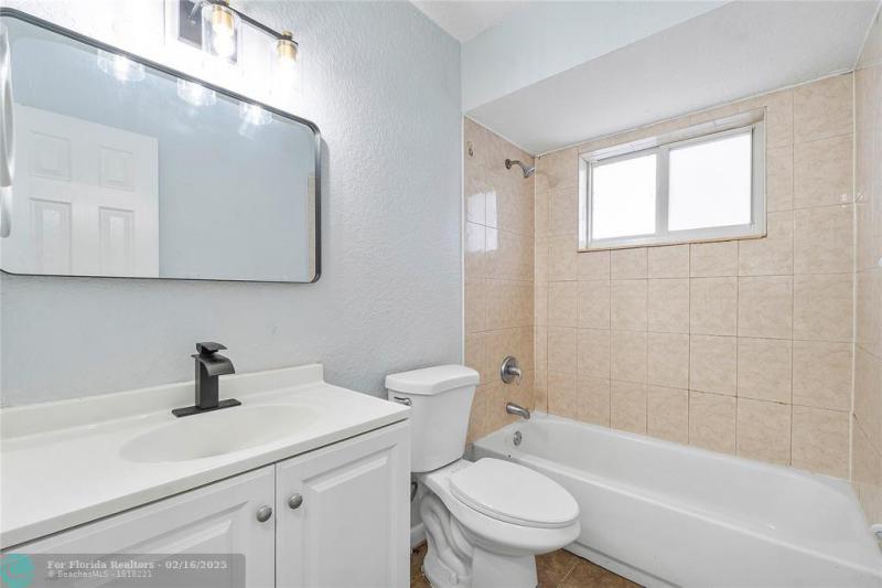 Duplex, Triplex and Fourplex Images