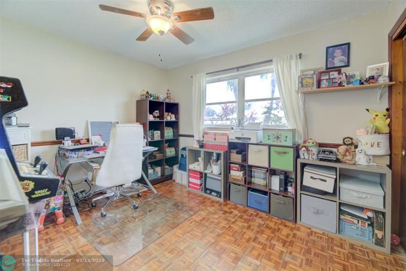  Single Family Homes Photo 19: 3330 NW 65th St  Fort Lauderdale,  FL 33309