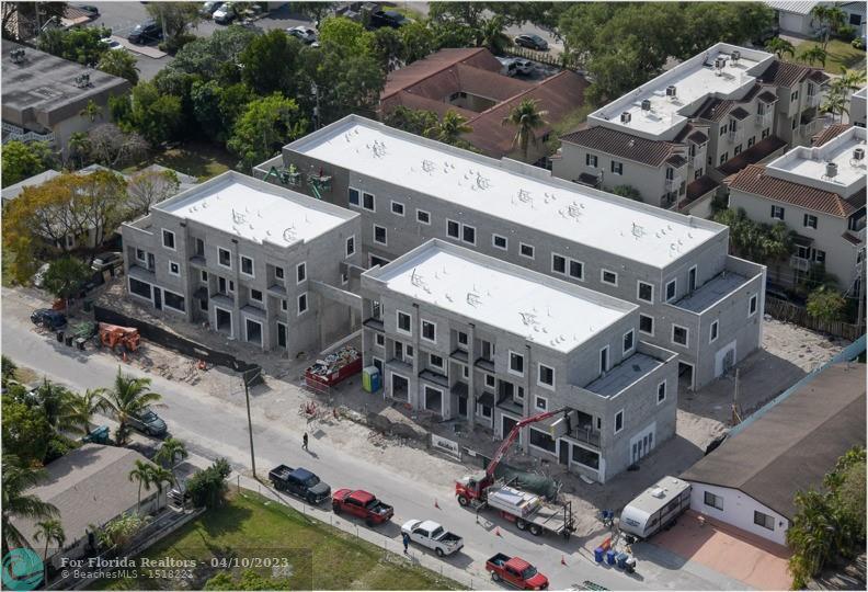  Condo & Townhome Photos