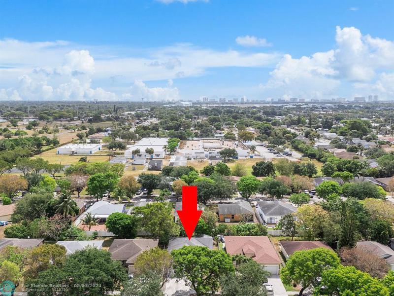  Single Family Homes Photo 20: 1582 NW 7th Ln  Pompano Beach,  FL 33060