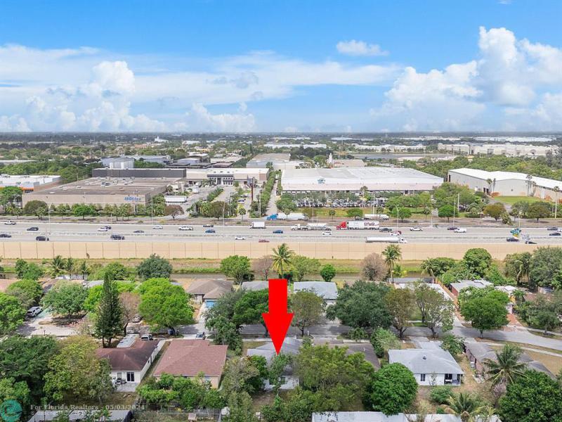  Single Family Homes Photo 21: 1582 NW 7th Ln  Pompano Beach,  FL 33060