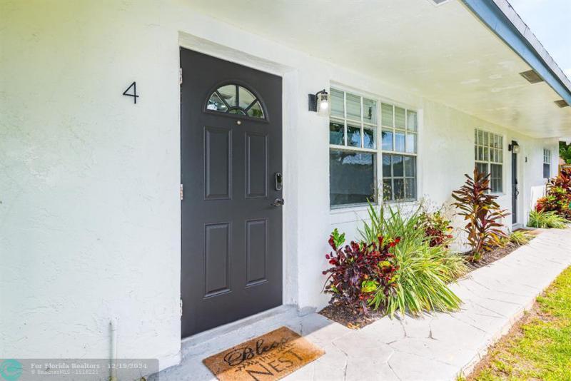 Duplex, Triplex and Fourplex Images