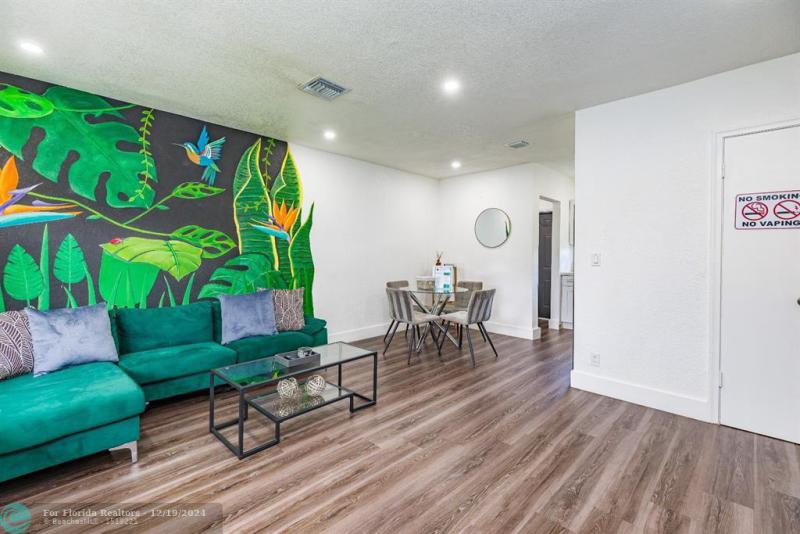 Duplex, Triplex and Fourplex Images