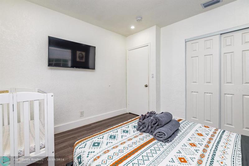 Duplex, Triplex and Fourplex Images