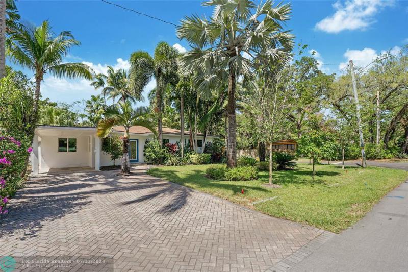 First Photo for Home For Sale at 1401 SW 19th St Fort Lauderdale, FL. 33315