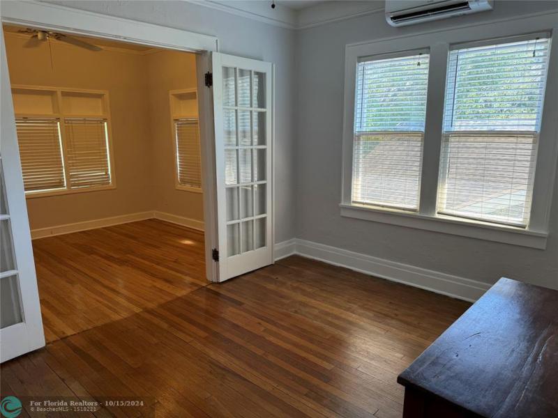 Duplex, Triplex and Fourplex Images