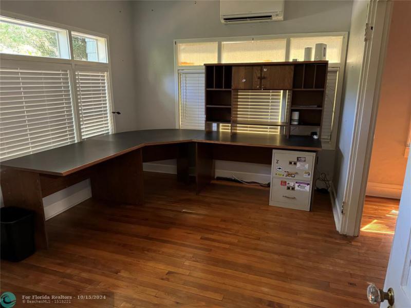 Duplex, Triplex and Fourplex Images