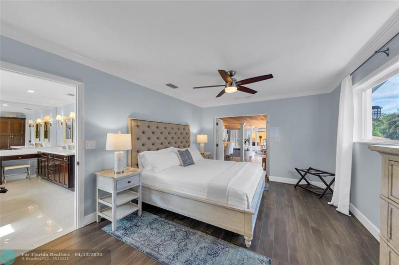  Single Family Homes Photo 31: 4020 NE 16th Ave  Oakland Park,  FL 33334
