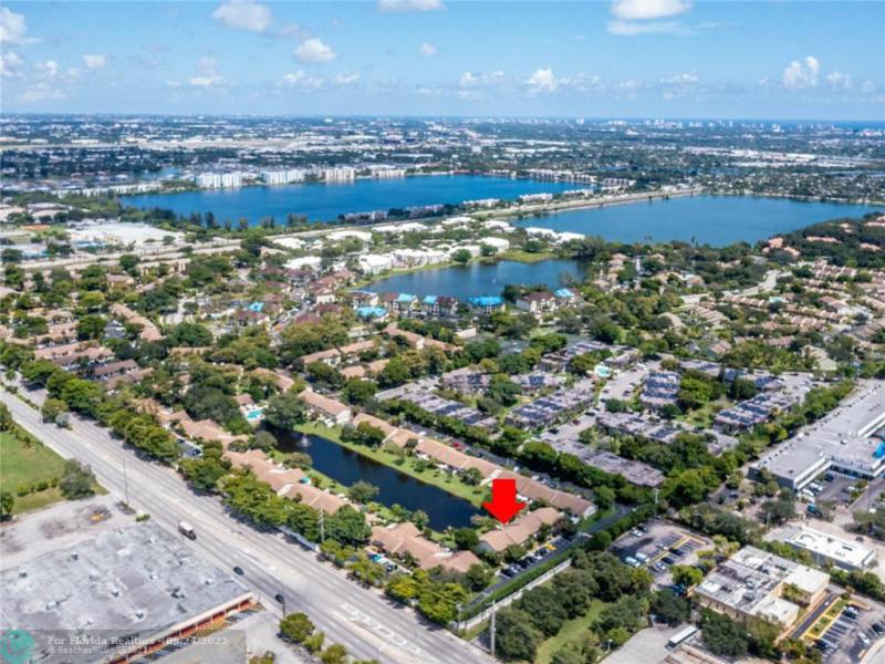  Condo & Townhome Photos