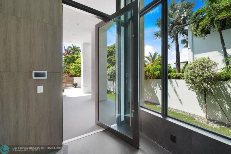  Single Family Homes Photo 13: 31 Pelican Dr  Fort Lauderdale,  FL 33301
