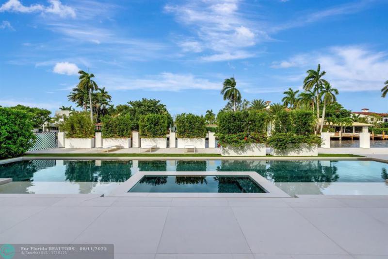  Single Family Homes Photo 72: 31 Pelican Dr  Fort Lauderdale,  FL 33301