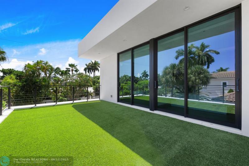  Single Family Homes Photo 77: 31 Pelican Dr  Fort Lauderdale,  FL 33301