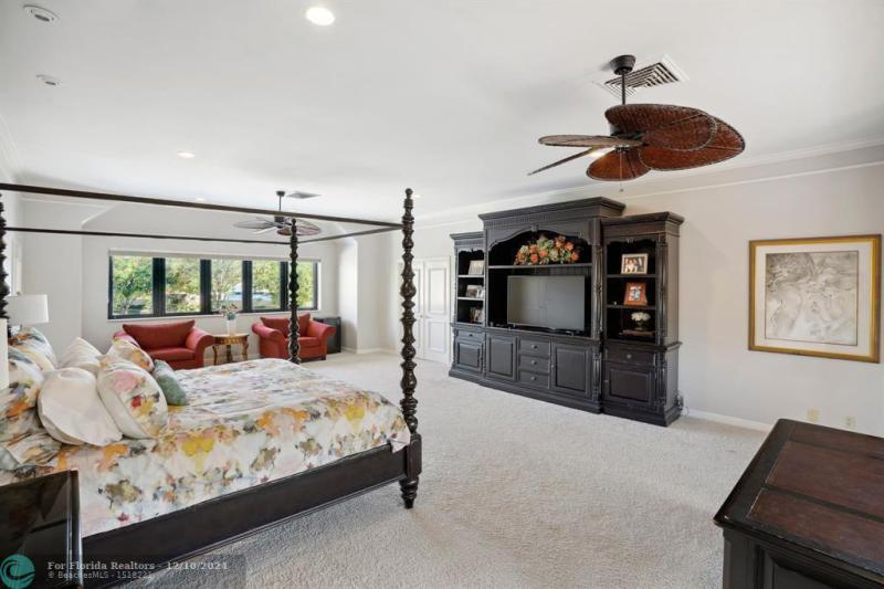  Single Family Homes Photo 13: 90 Compass Ln  Fort Lauderdale,  FL 33308