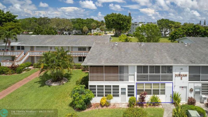  Condo & Townhome Photos