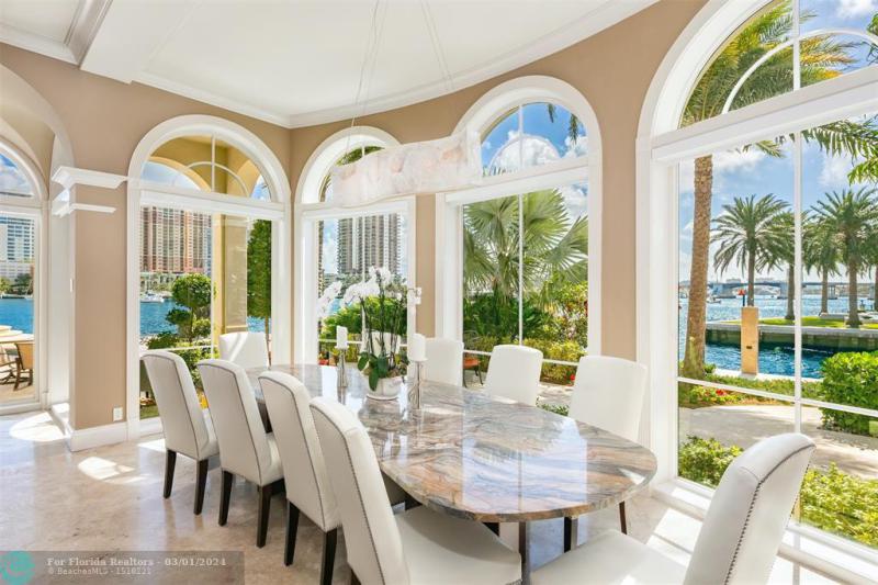  Single Family Homes Photo 15: 2 PELICAN DR  Fort Lauderdale,  FL 33301