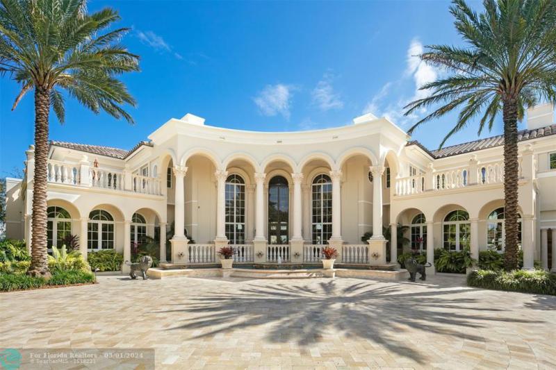  Single Family Homes Photo 2: 2 PELICAN DR  Fort Lauderdale,  FL 33301