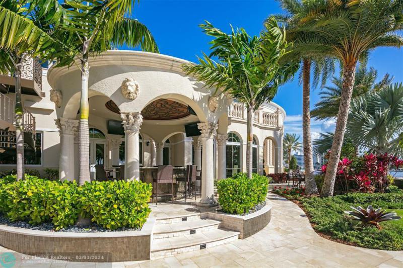  Single Family Homes Photo 45: 2 PELICAN DR  Fort Lauderdale,  FL 33301