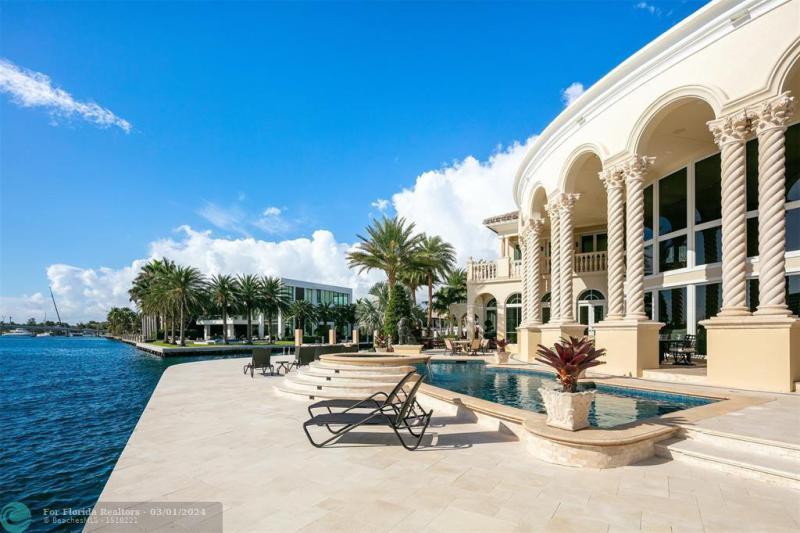 Single Family Homes Photo 49: 2 PELICAN DR  Fort Lauderdale,  FL 33301