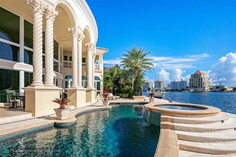 Single Family Homes Photo 50: 2 PELICAN DR  Fort Lauderdale,  FL 33301