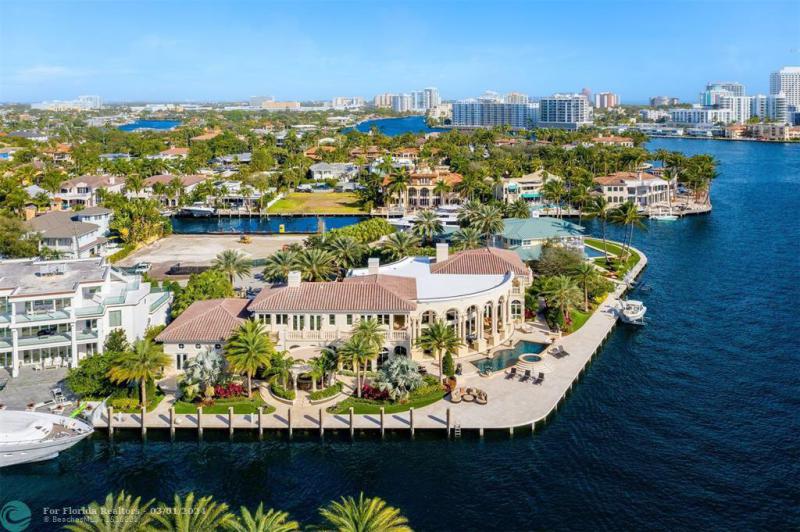  Single Family Homes Photo 55: 2 PELICAN DR  Fort Lauderdale,  FL 33301