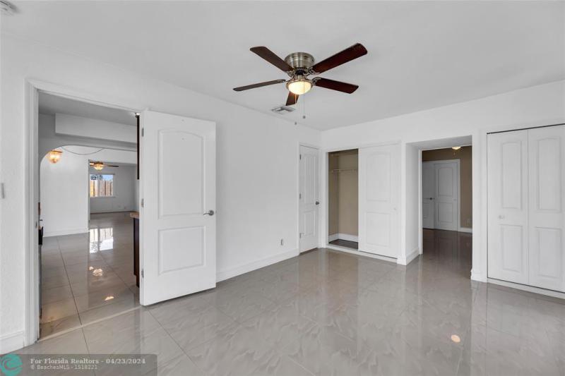 Single Family Homes Photo 29: 3057 NE 15th Ave  Oakland Park,  FL 33334