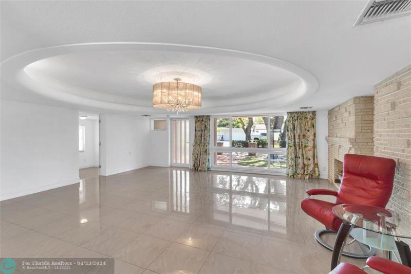 Single Family Homes Photo 3: 3057 NE 15th Ave  Oakland Park,  FL 33334