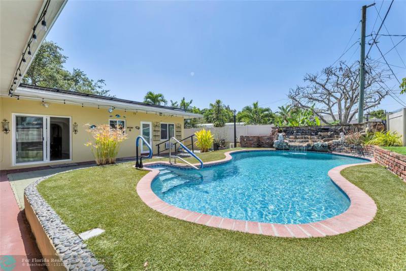  Single Family Homes Photo 40: 3057 NE 15th Ave  Oakland Park,  FL 33334
