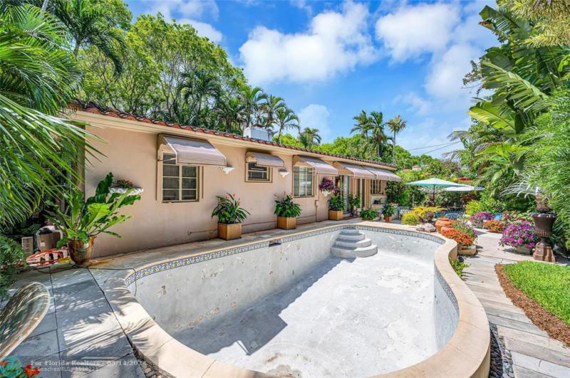 Duplex, Triplex and Fourplex Images