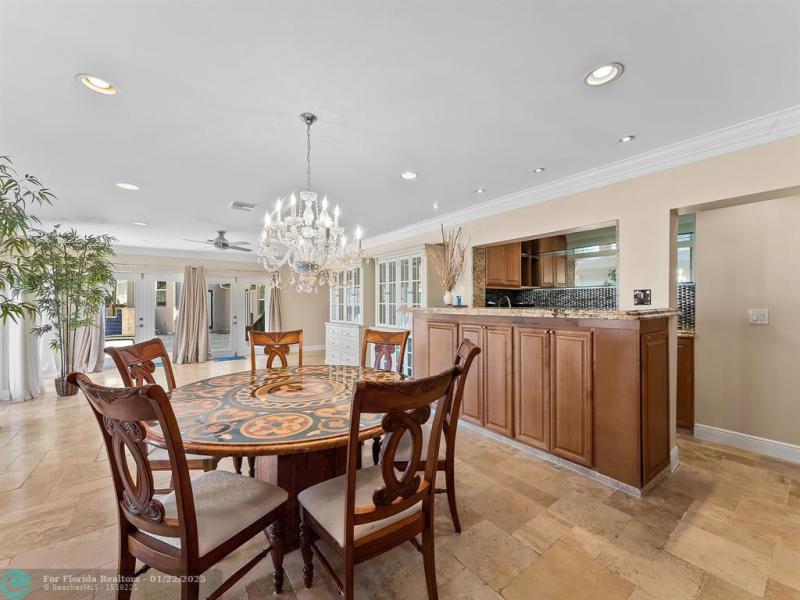  Single Family Homes Photo 12: 461 NW 35th St  Oakland Park,  FL 33309