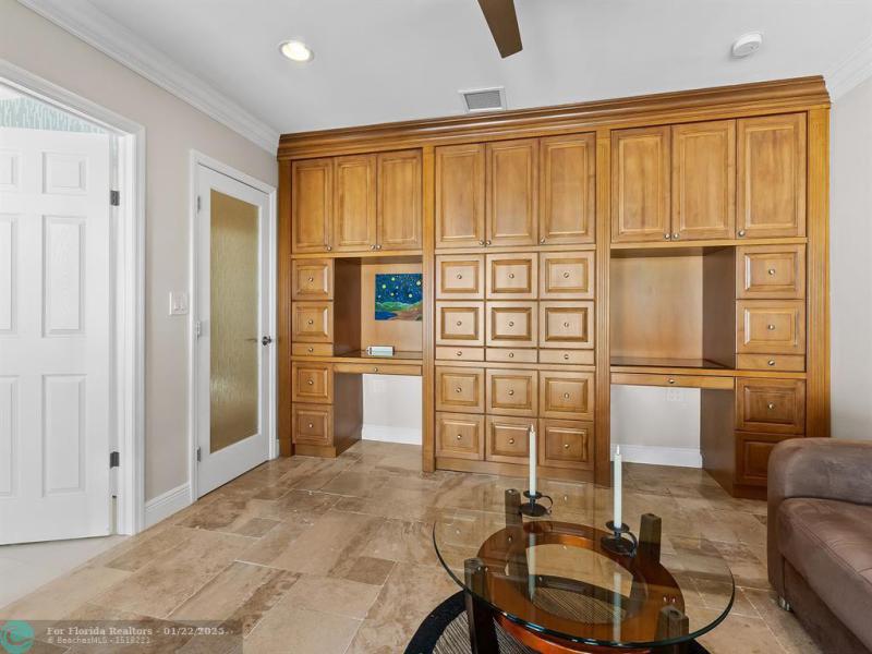  Single Family Homes Photo 20: 461 NW 35th St  Oakland Park,  FL 33309