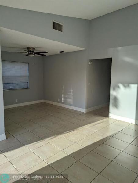 Duplex, Triplex and Fourplex Images