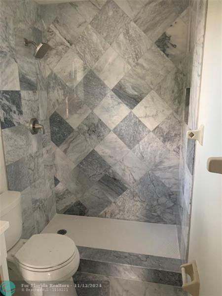 Duplex, Triplex and Fourplex Images