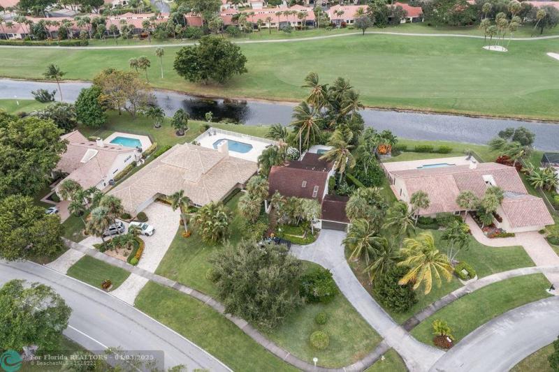  Single Family Homes Photo 18: 2495 Lob Lolly Ln  Deerfield Beach,  FL 33442