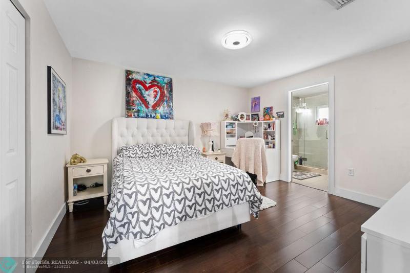  Single Family Homes Photo 26: 2495 Lob Lolly Ln  Deerfield Beach,  FL 33442