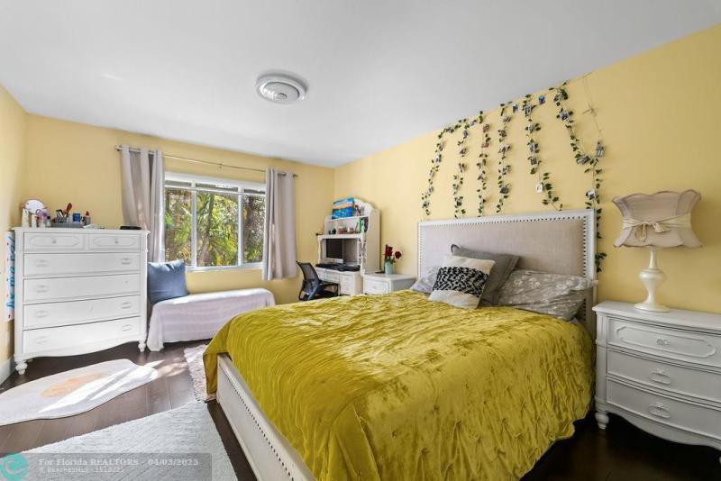 Single Family Homes Photo 29: 2495 Lob Lolly Ln  Deerfield Beach,  FL 33442