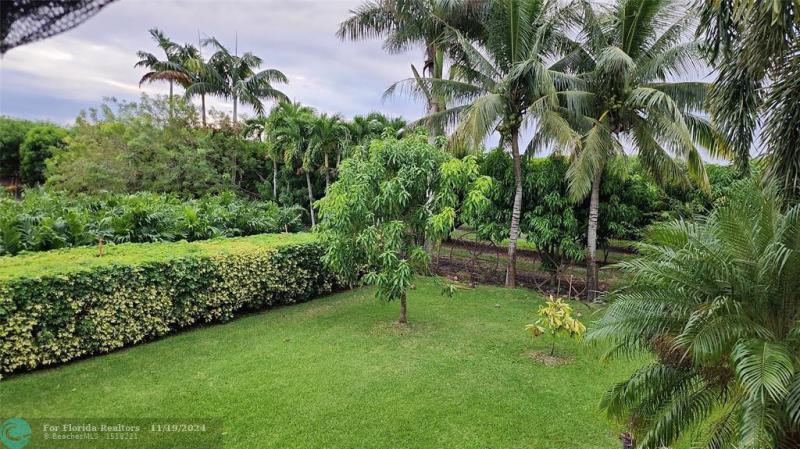  Commercial & Industrial Land Images 