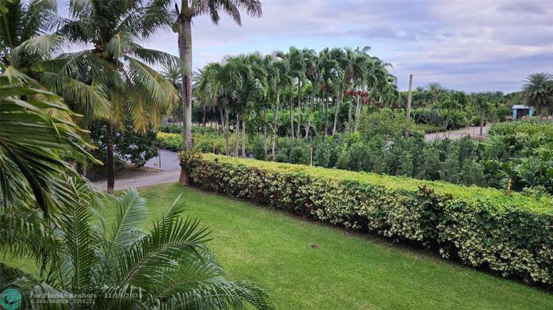  Commercial & Industrial Land Images 