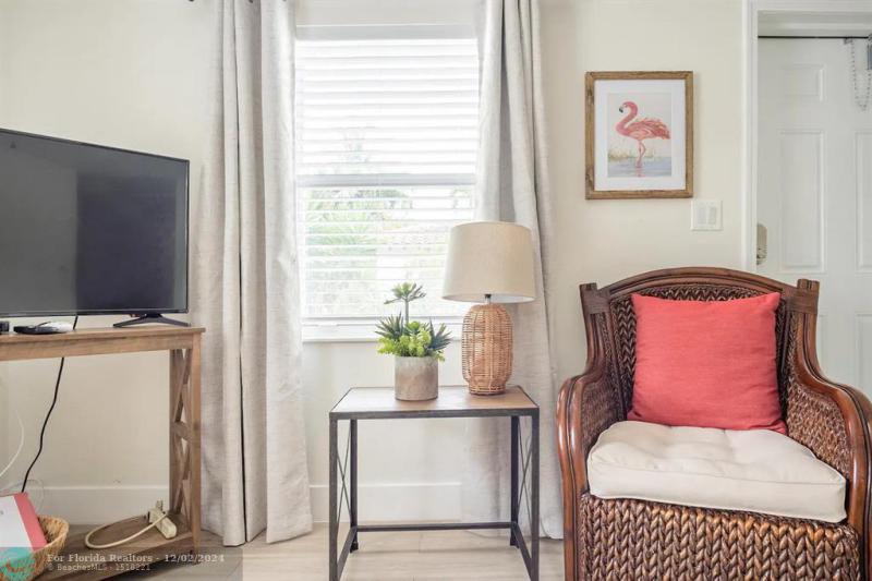 Duplex, Triplex and Fourplex Images