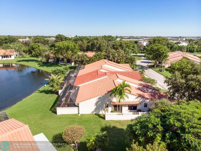  Condo & Townhome Photos