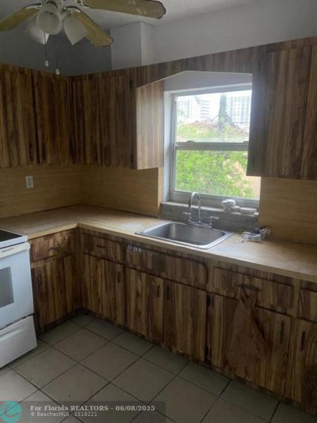 Duplex, Triplex and Fourplex Images