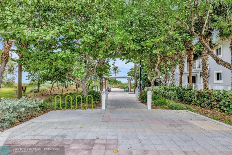 Duplex, Triplex and Fourplex Images