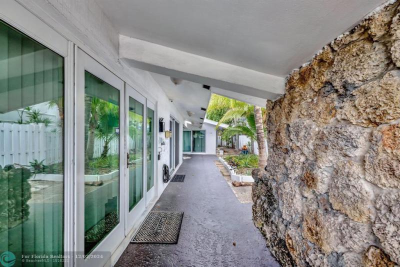 Duplex, Triplex and Fourplex Images