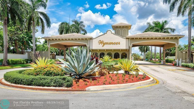  Condo & Townhome Photos