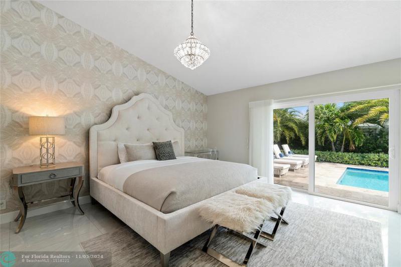  Single Family Homes Photo 16: 263 Hibiscus Ave  Lauderdale By The Sea,  FL 33308