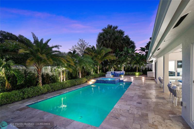  Single Family Homes Photo 42: 263 Hibiscus Ave  Lauderdale By The Sea,  FL 33308