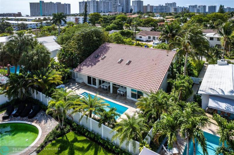  Single Family Homes Photo 50: 263 Hibiscus Ave  Lauderdale By The Sea,  FL 33308
