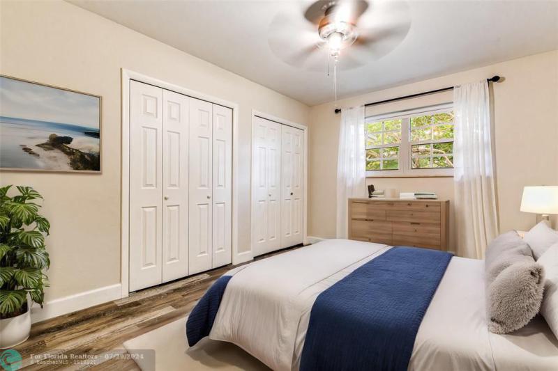  Single Family Homes Photo 10: 3600 NW 91st Ave  Cooper City,  FL 33024