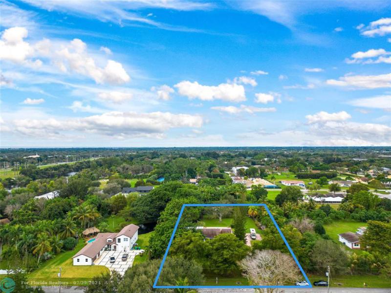  Single Family Homes Photo 39: 3600 NW 91st Ave  Cooper City,  FL 33024