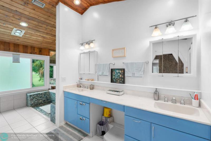  Single Family Homes Photo 39: 7605 Black Olive Way  Tamarac,  FL 33321